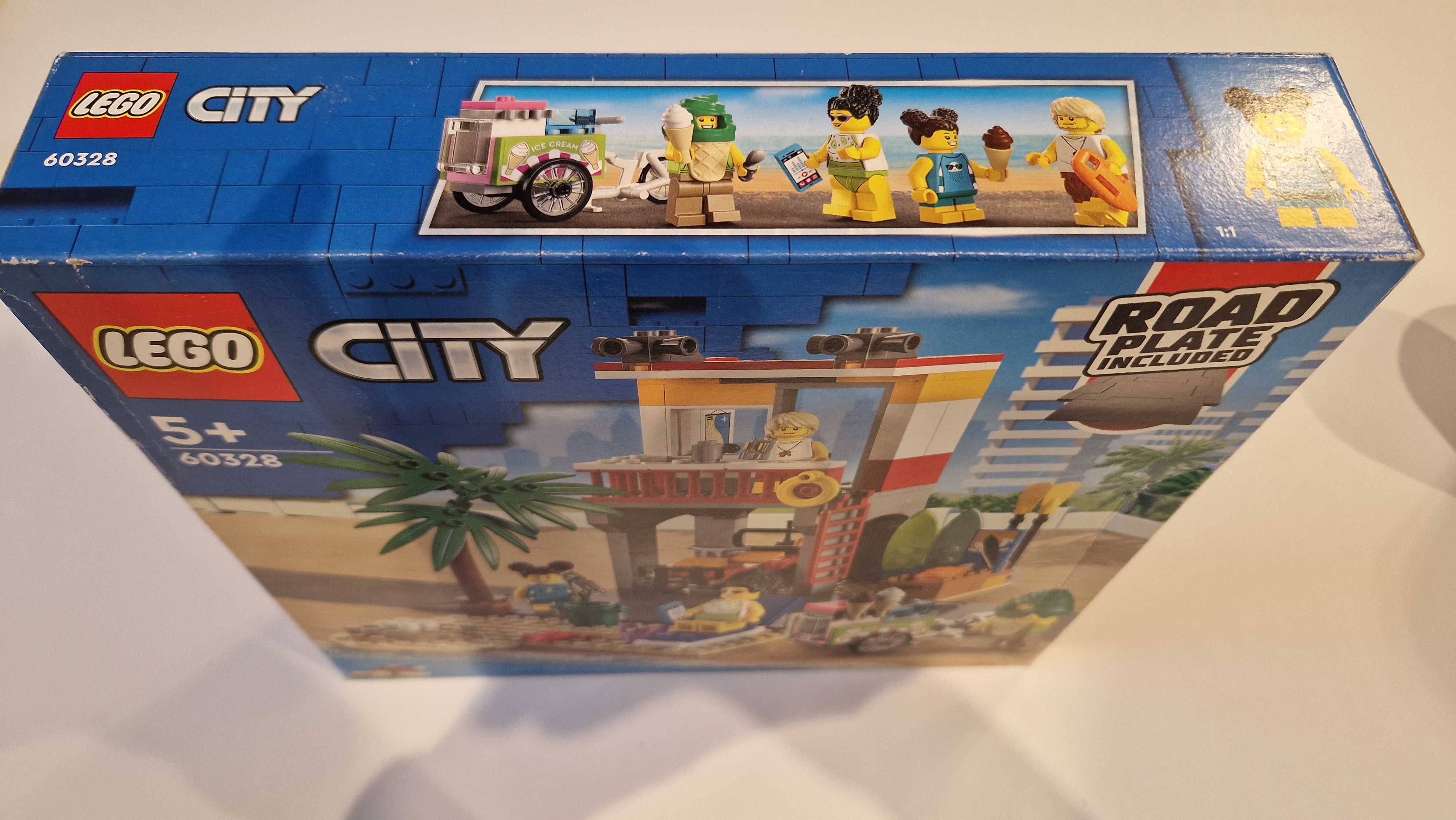 LEGO City 60328 - Stanowisko ratownicze na plaży uszkodzone opakowanie