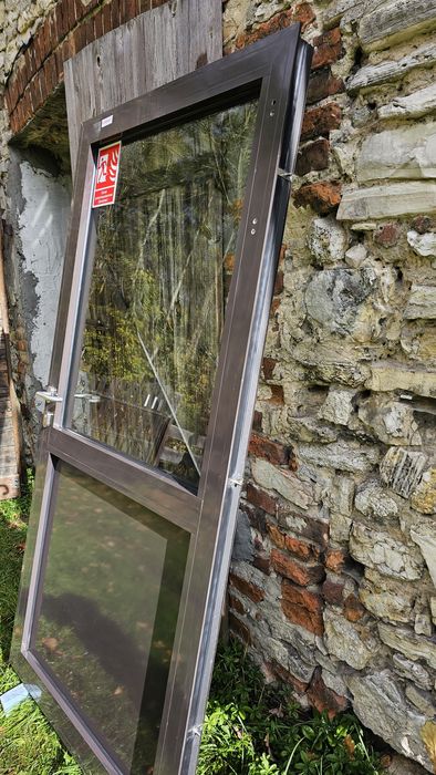 Drzwi przeciwpożarowe prawe