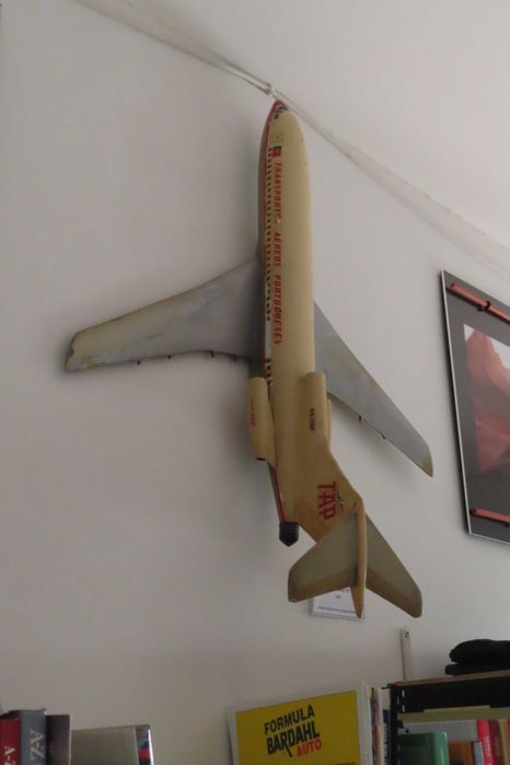 TAP- Boeing 727  CS-TBK