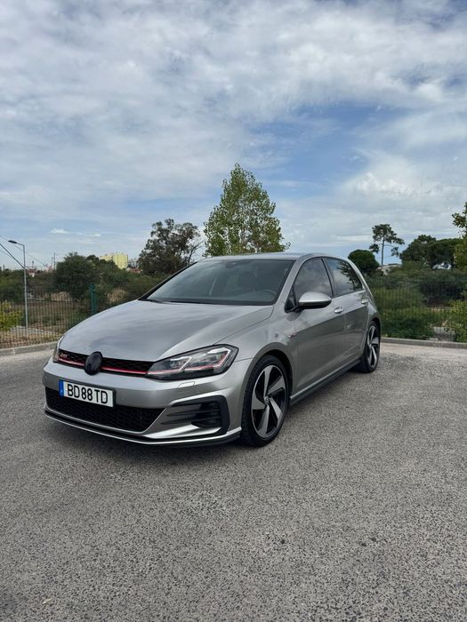 VW Golf 2.0 TSI GTI DSG Performance