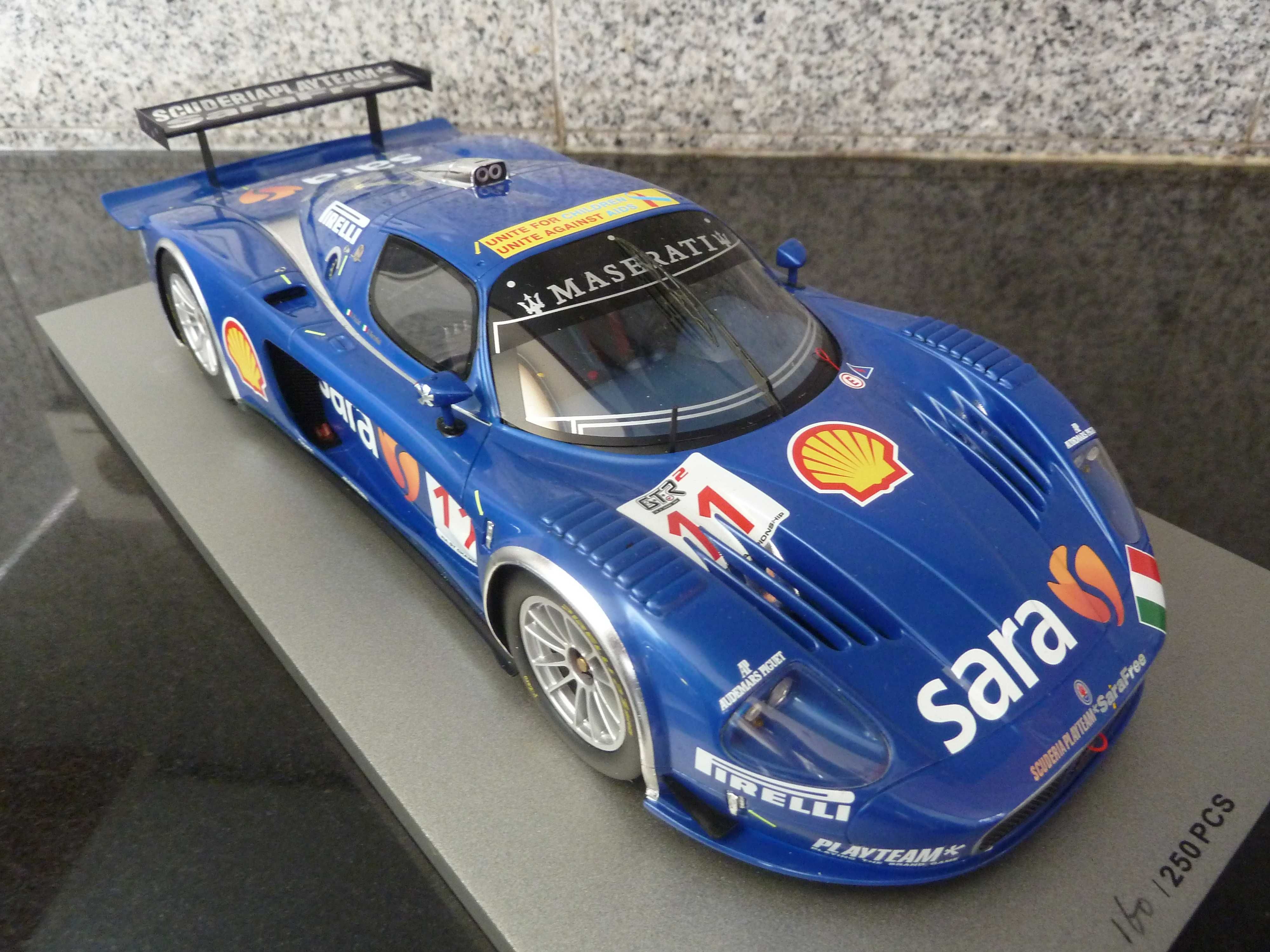1:18 BBR, Maserati MC 12, GT FIA 2007, Minichamps, AutoArt