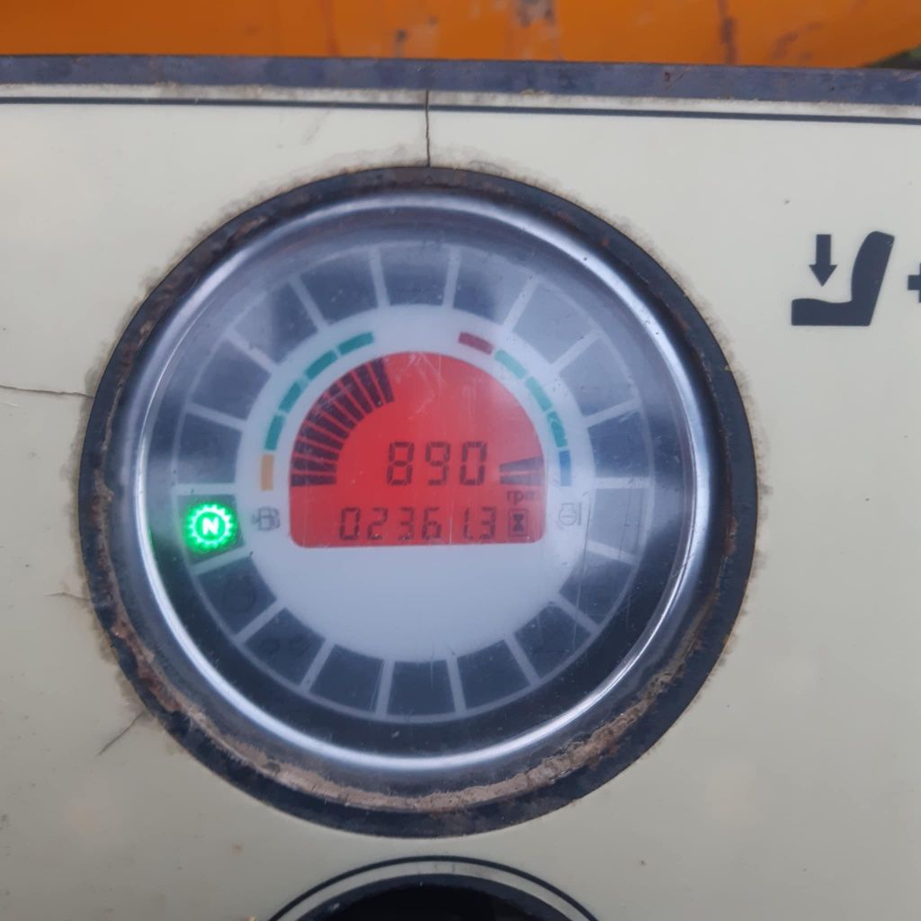 Wozidło JCB 6t 4x4  Oddam Leasing