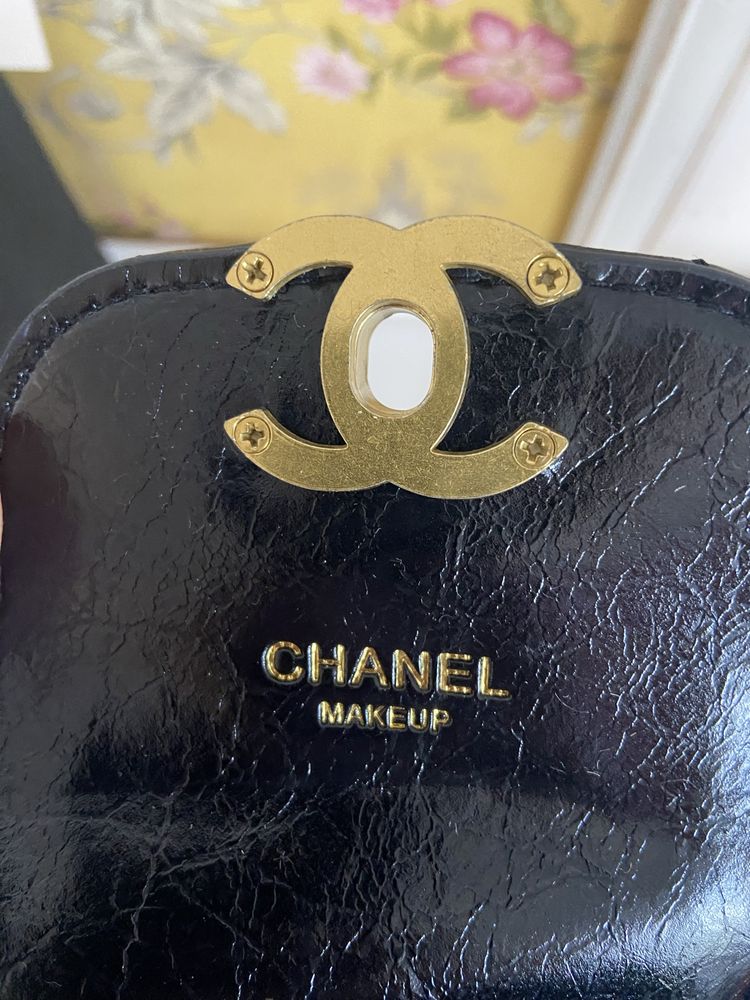 Chanel presente vip