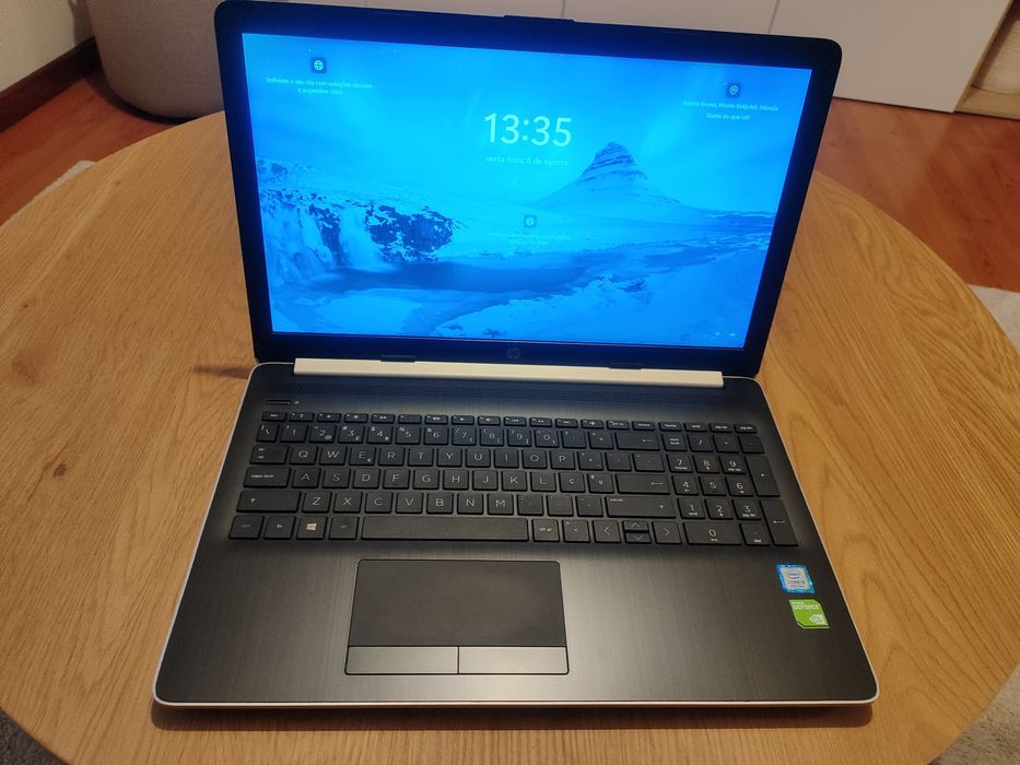 Portátil HP 15-da0033np