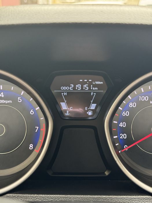 Hyundai Elantra 2013