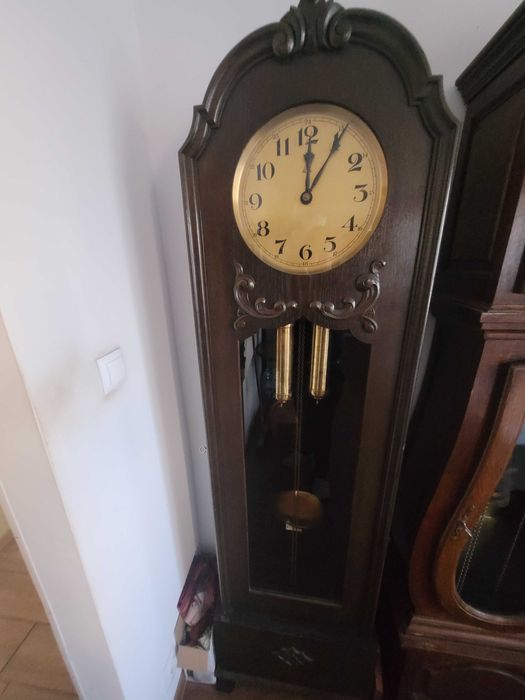 Zegary stojace, piekne stare.