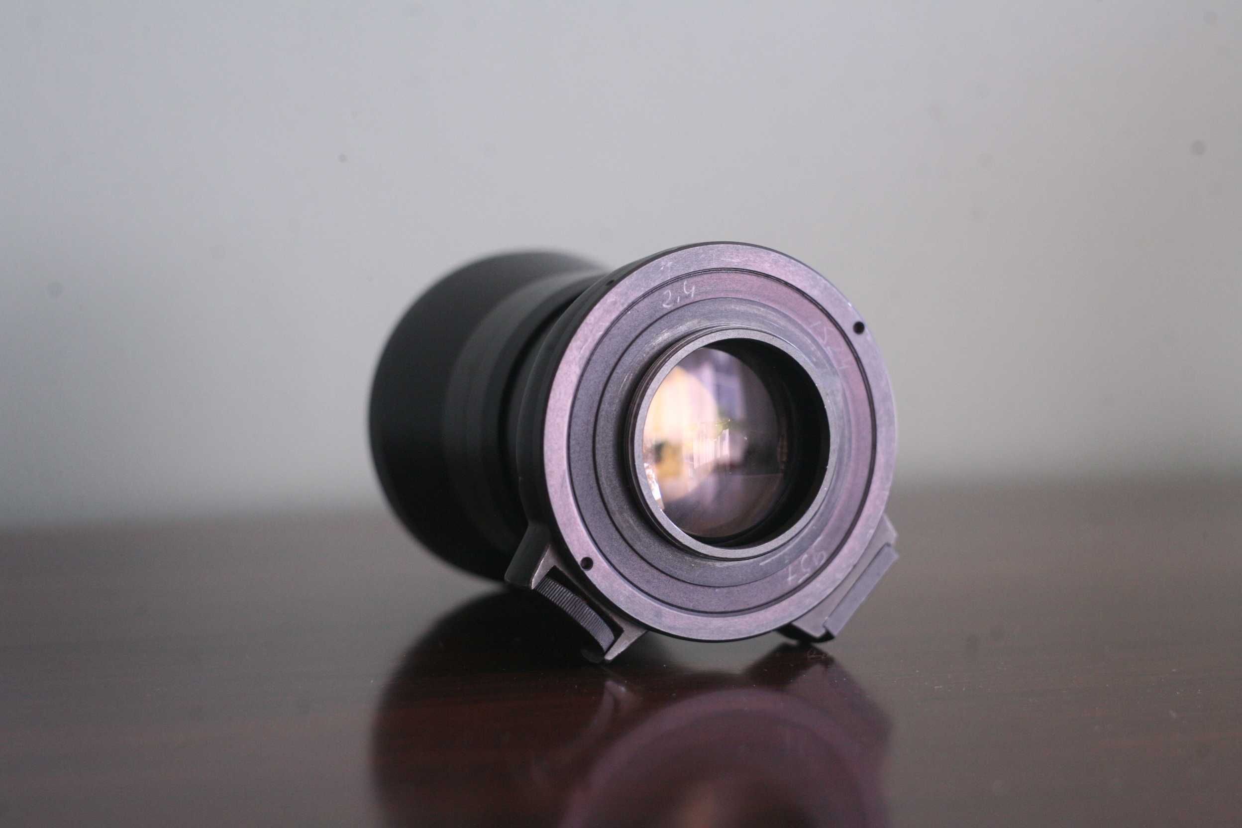 Cyklop 85 H3T-1 f/1.5 85mm M42 Swirly Bokeh jak Helios 40