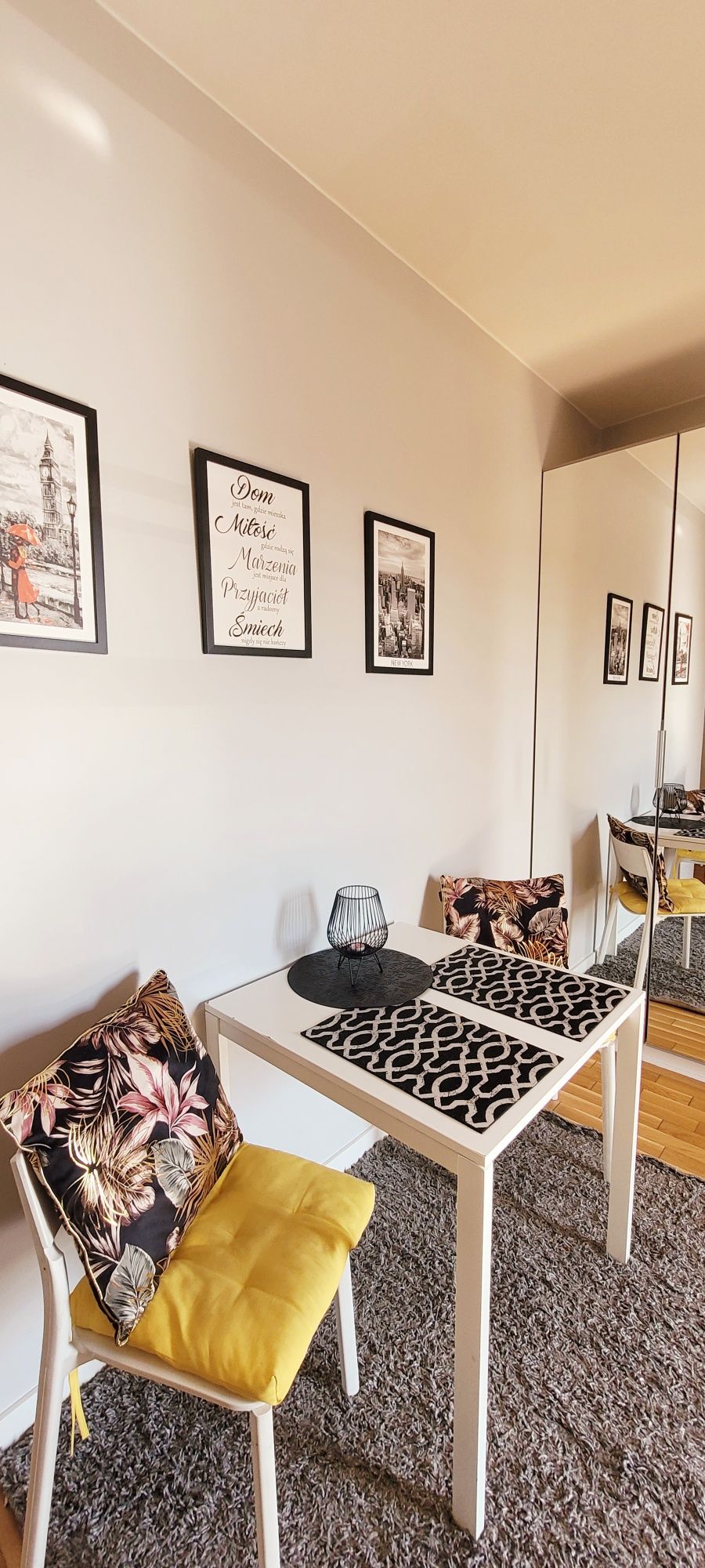 Apartament DELUX przy Galerii Łopuszańska! Na godziny/doby!