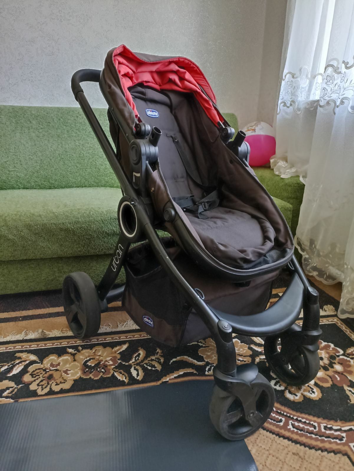 Коляска Chicco Urban