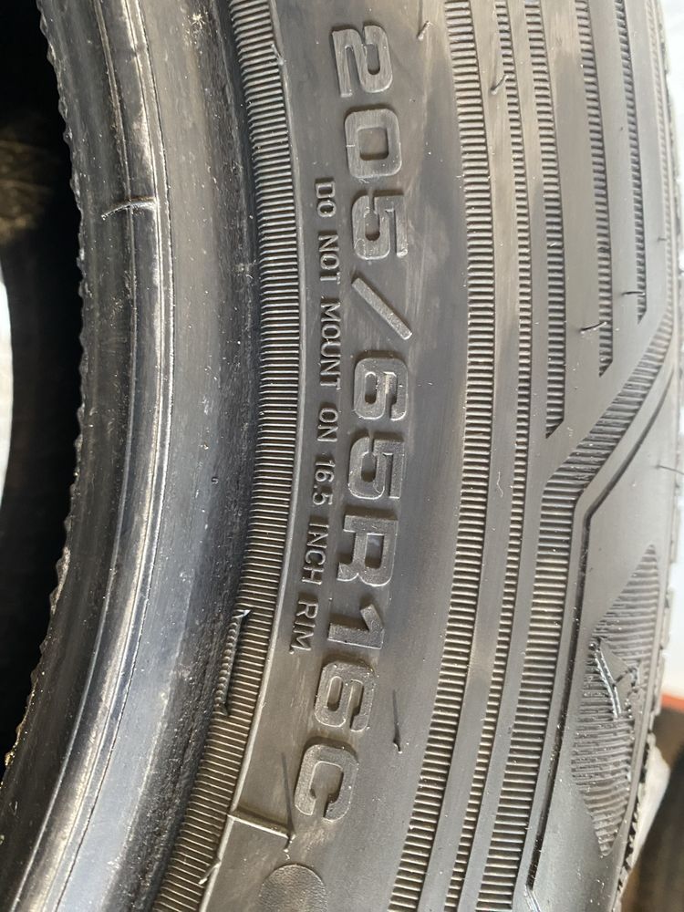 Opona pojedyncza 205/65/16c Goodyear Vector 4Seasons Cargo