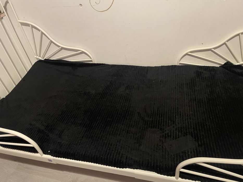 2 łóżka rosnące z dzieciem