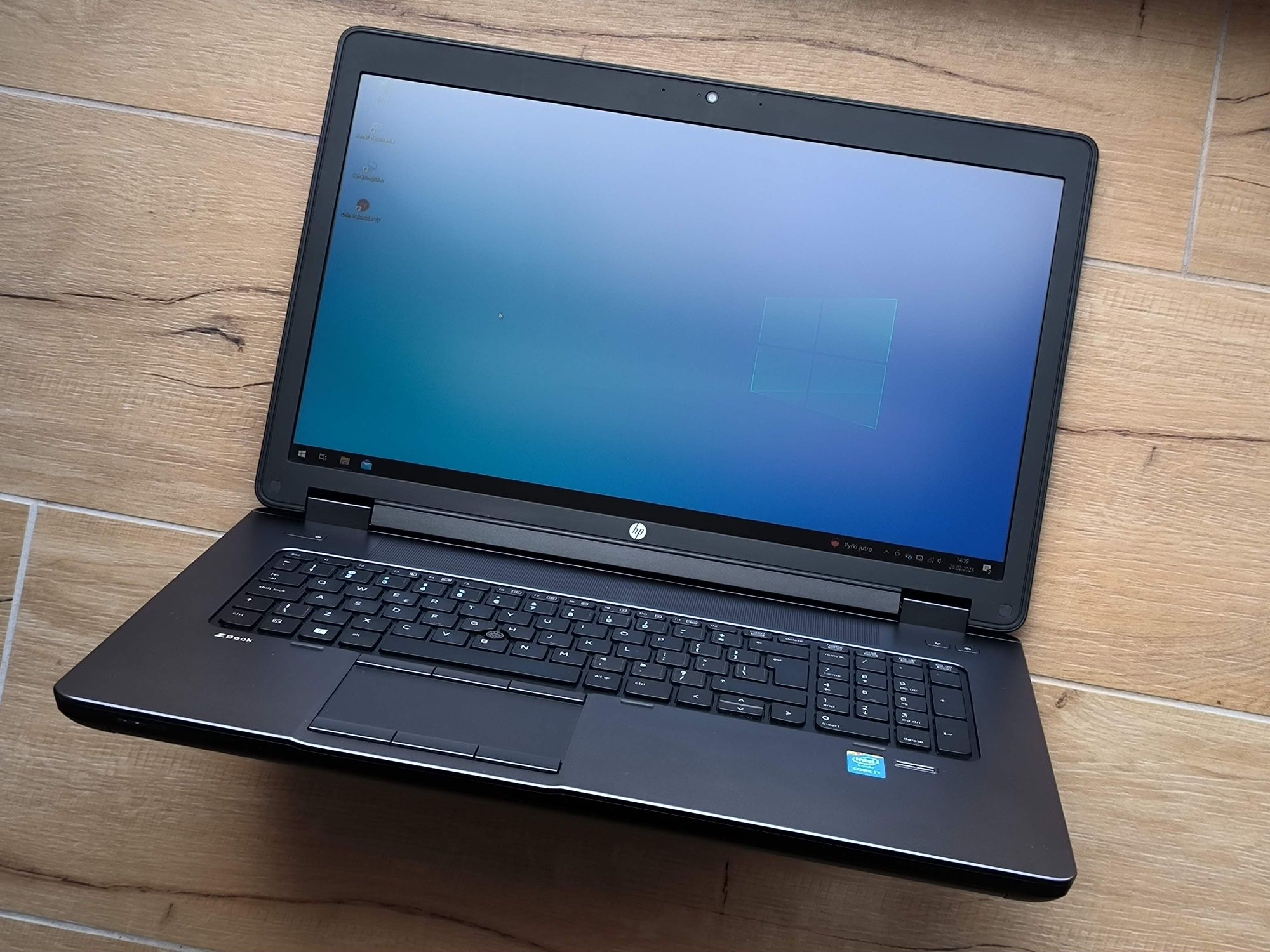 Laptop HP ZBook 17 G2 | i7 | 16GB RAM | 1,1TB | 17,3” | Windows 10 Pro