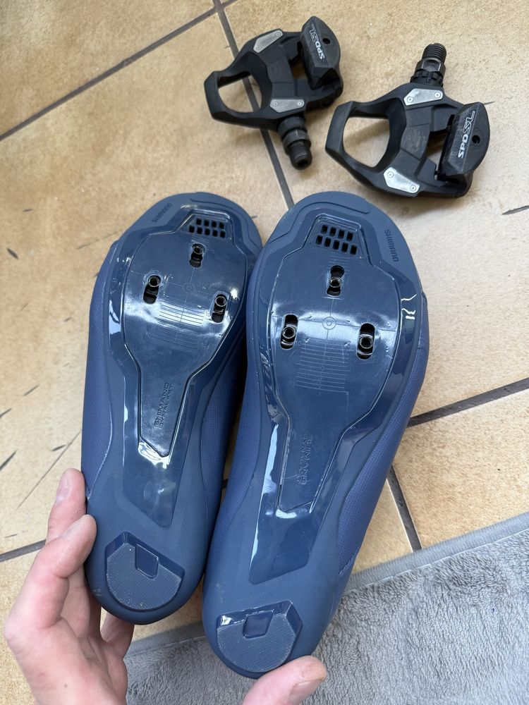 Buty rowerowe szosowe  SHIMANO SH-RC300  DAMSKIE