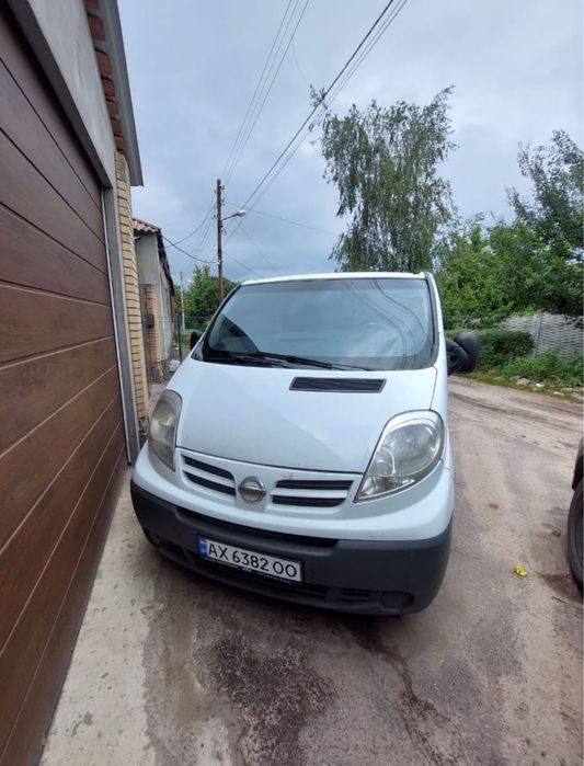 Продам nissan primastar