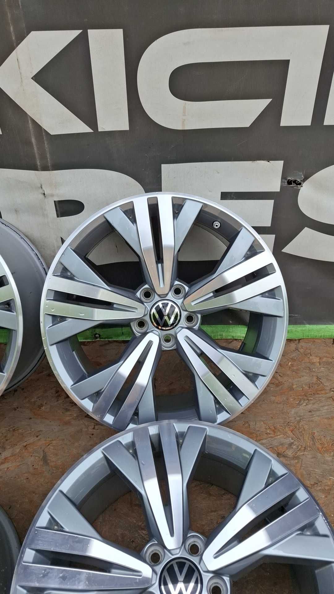 Felgi aluminiowe ! 18 CALI VW PASSAT ARTEON KALAMATA ! Idealny stan !