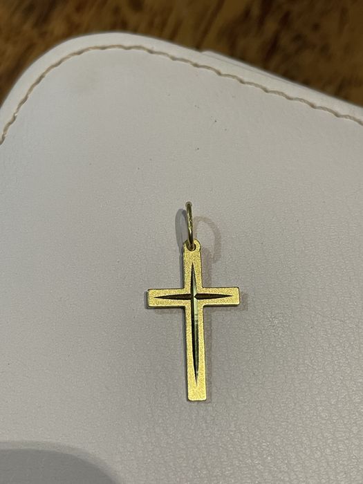 Złoty krzyżyk komunijny chrzest  prosty - pr. 585 0.96 g