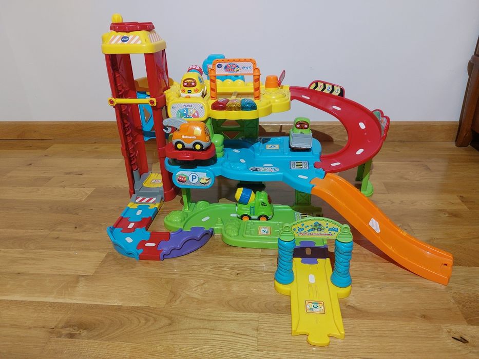Duży garaż interaktywny Tut Tut autka VTECH 60597