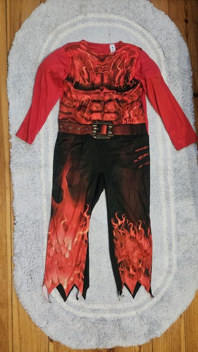 Костюм супер героя 7-8 років