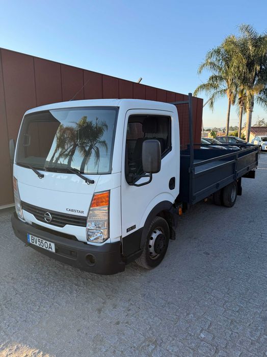 Nissan cabstar caixa aberta