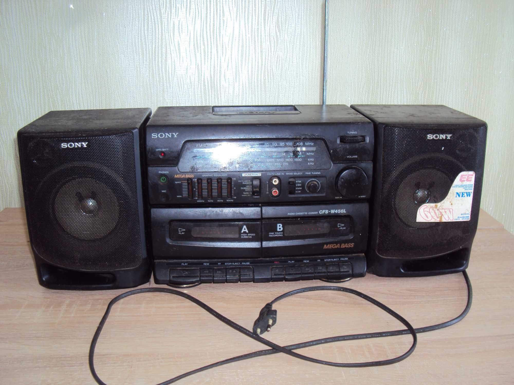 Магнітофон. Радіола. Радіо. Sony CFS-W456L
