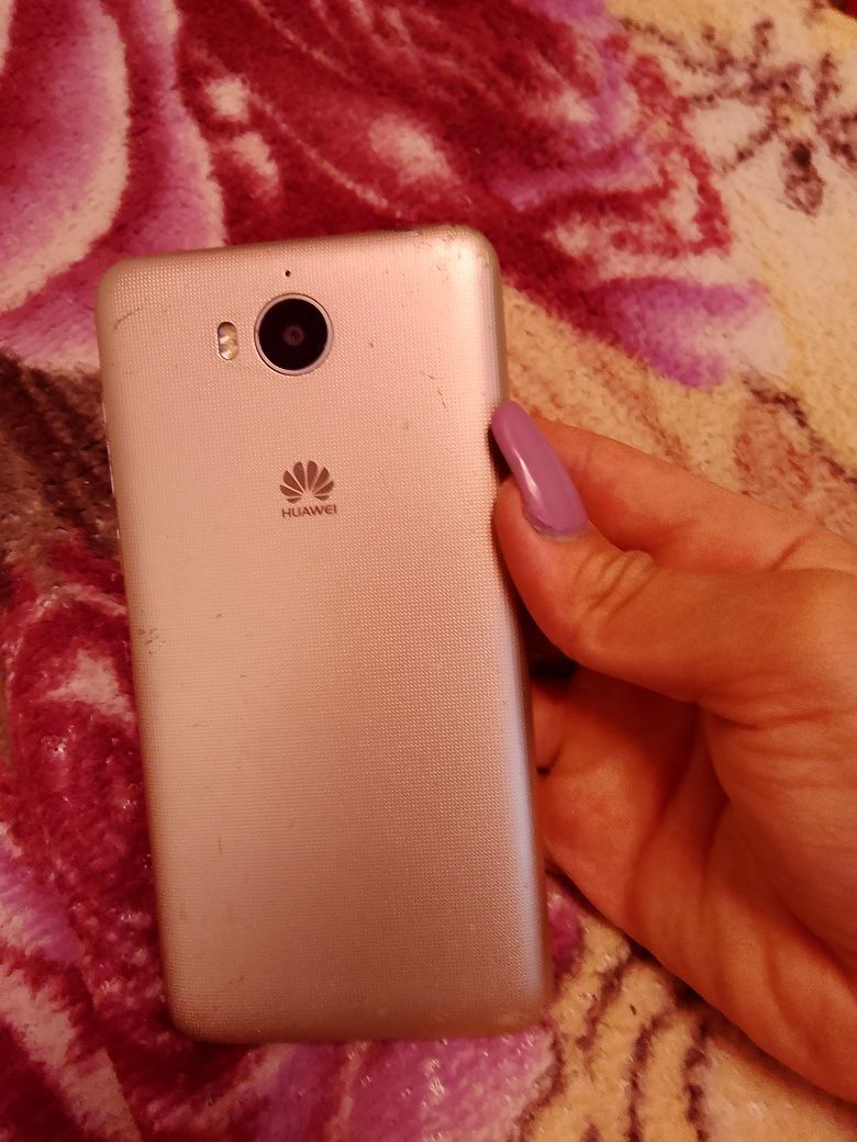 обміняю Huawei Y15