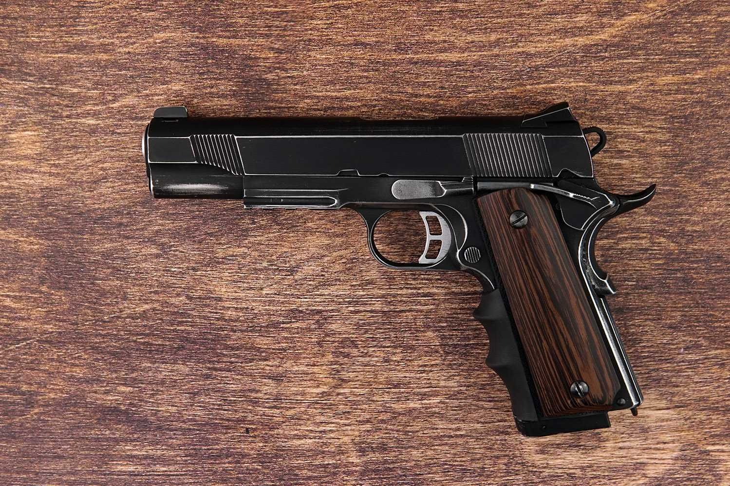 Gumowy chwyt Colt M1911A1 okładziny rękojeść wiatrówka guma Poznań