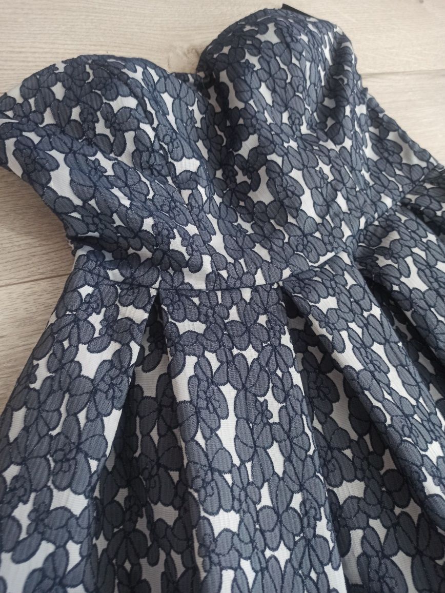 Нарядне сарафан плаття з корсетом М