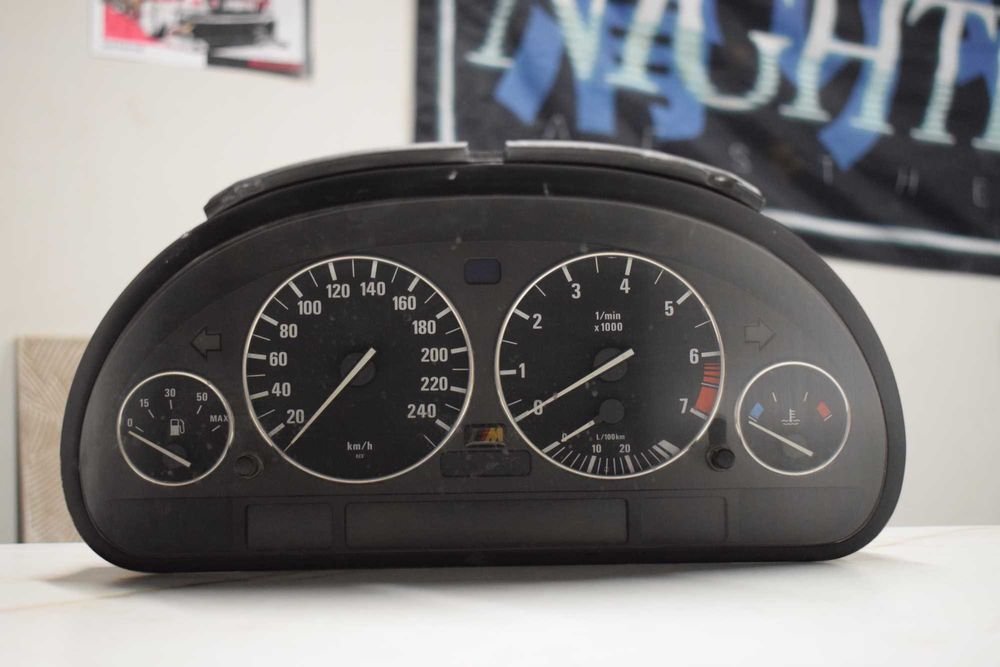 BMW E39 523i benzyna – licznik/zegary HIGH, M pakiet