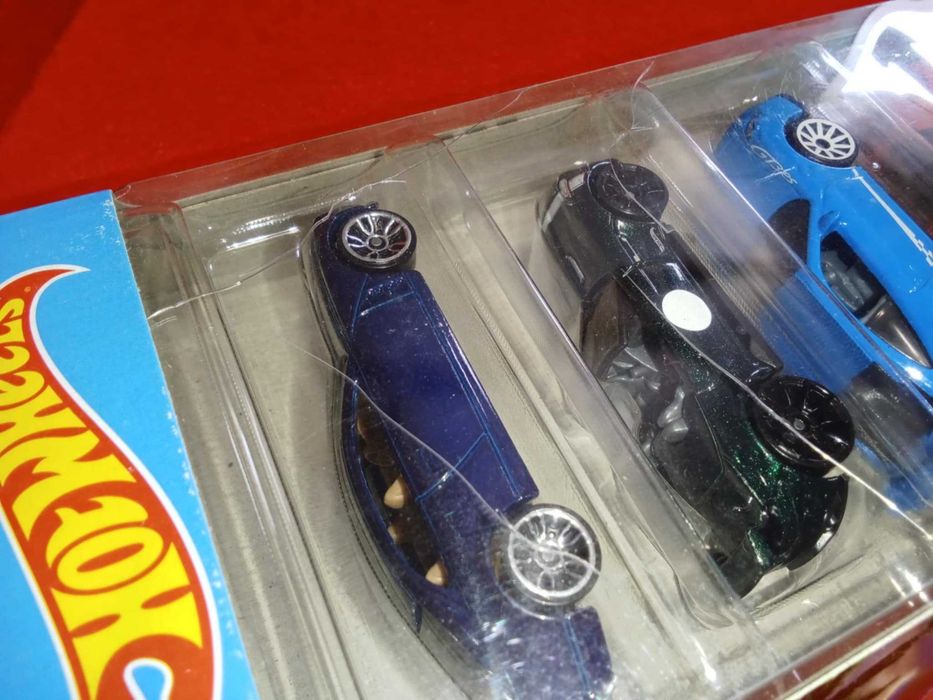 Hot Wheels HW Exotics Gift Pack