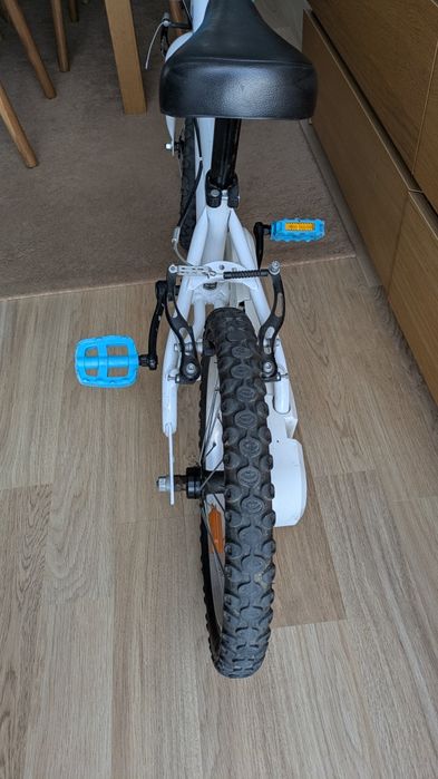 Bicicleta 16 4,5-6 anos 100 INUIT B'TWIN