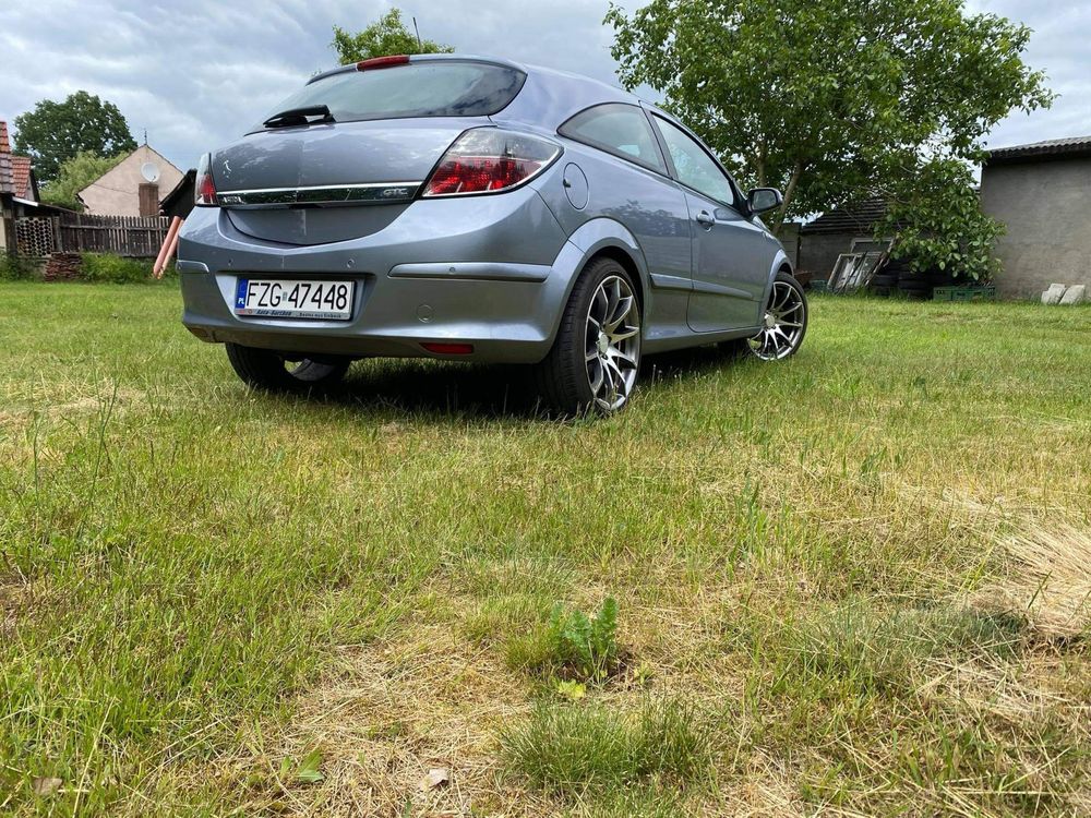 Opel Astra H - 2008 r