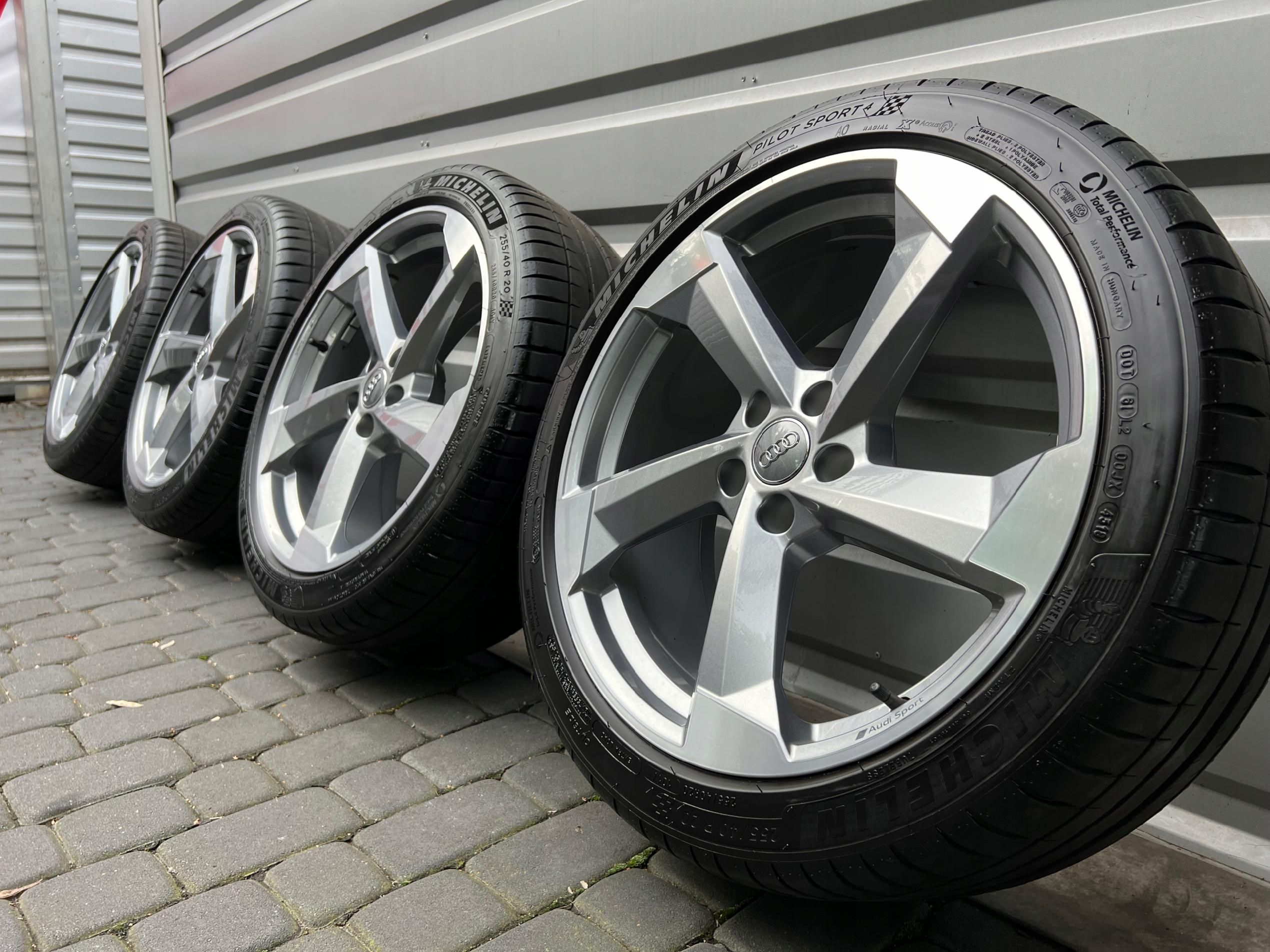 Oryginalne Felgi Audi 20 A4 A5 A6 A7 A8 Q3 Q5 Q7
