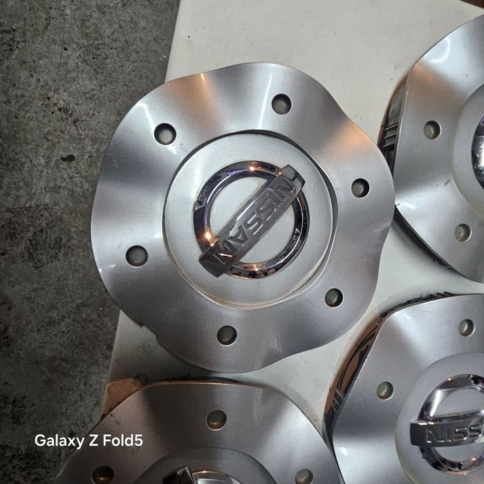 Dekielki Nissan Murano Z50 Dekielki felg aluminiowych Nissan Murano
