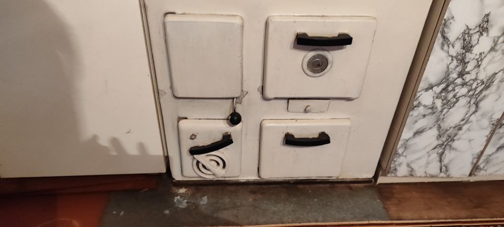 Шпор ризький не користований