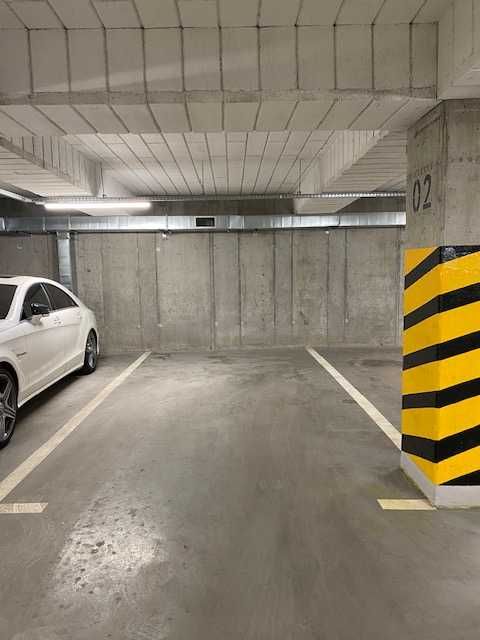 Miejsce postojowe w hali garażowej Studzienna 7