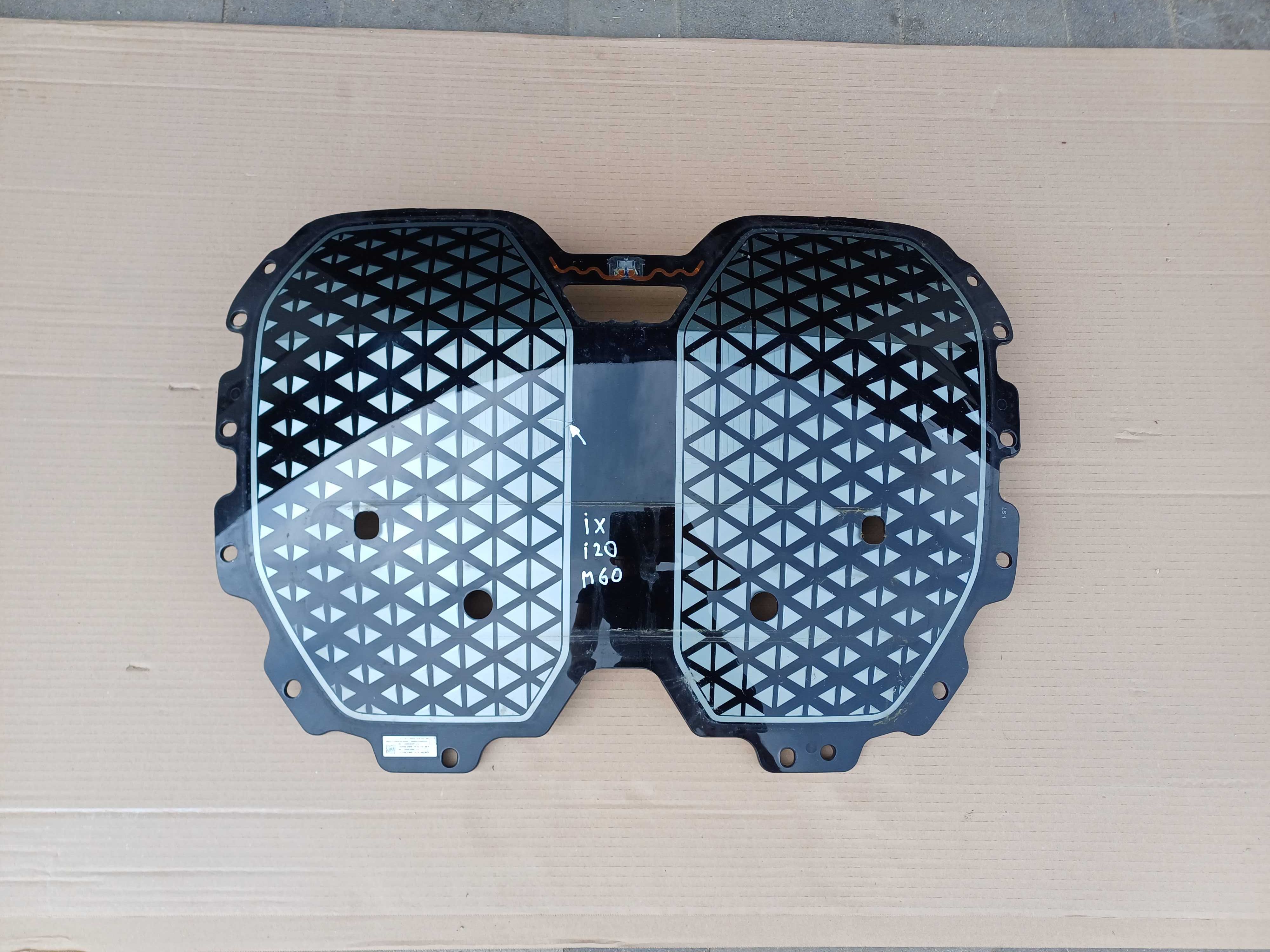 grill bmw ix i20 m60 5a0e039