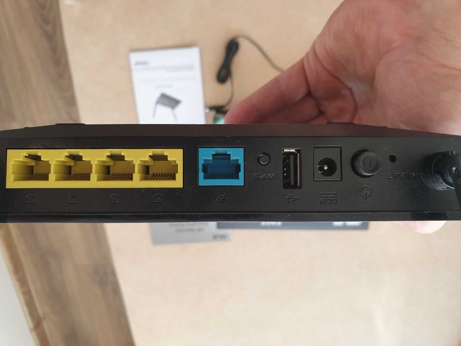 Ruter wi fi ASUS RT AC52U