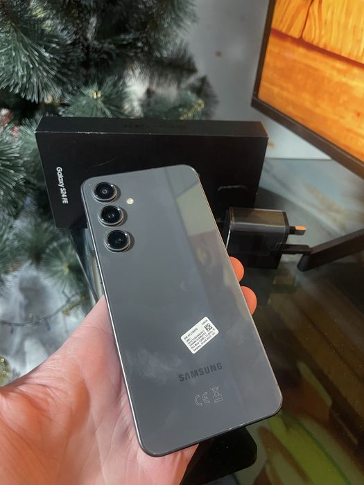 Samsung S24 FE 8/128 Офіційний Європа