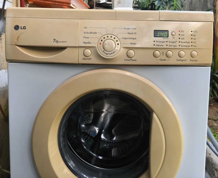 Máquina de Lavar Roupa LG 7 KG