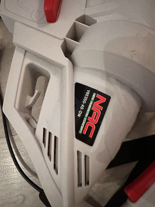 Odkurzacz elektryczny ogrodowy z funkcją dmuchawy NAC