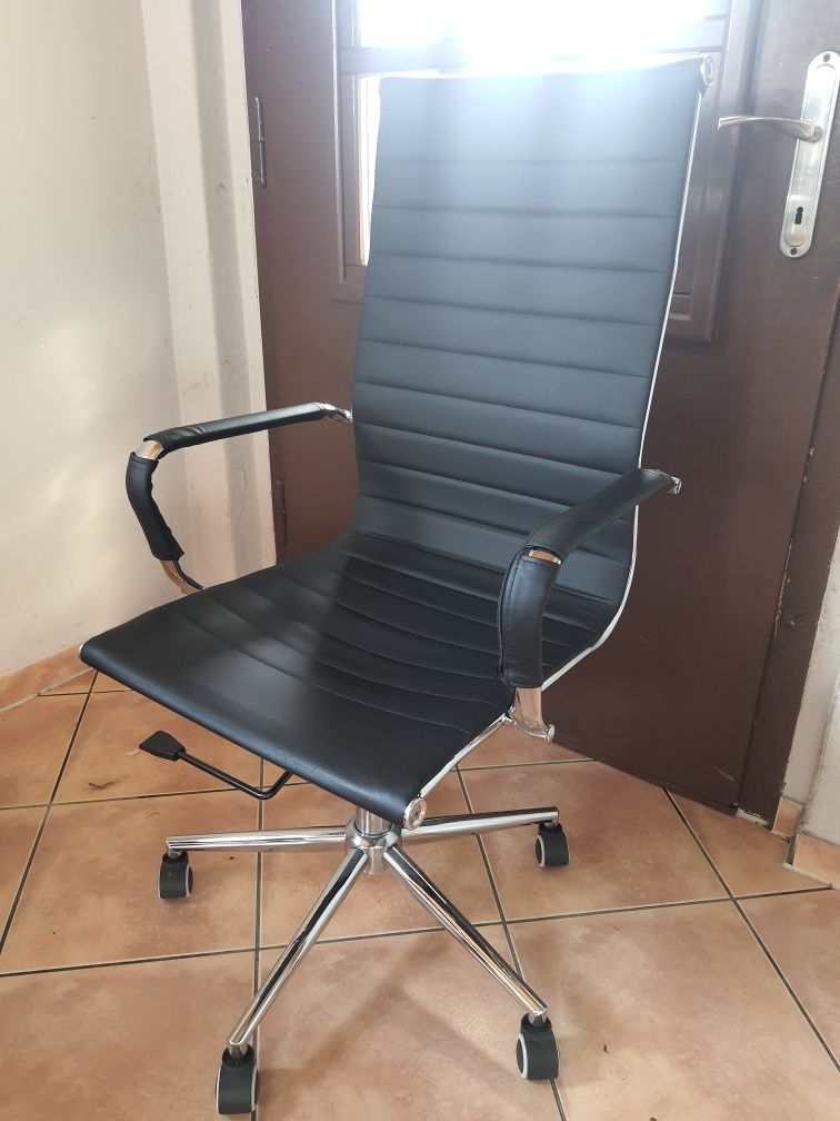 Sprzedam krzesło biurowe