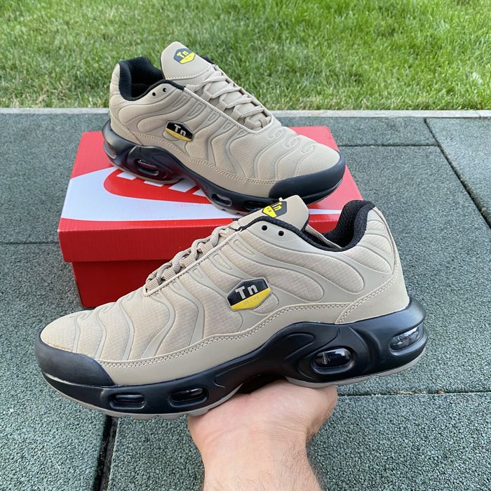 Кроссовкі NlKE Tn+ Термо сезон Осін Зима свет коричнова