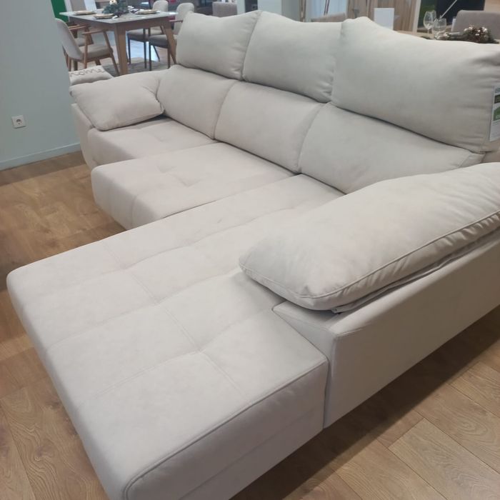 Sofa Chaise Long (tratamento anti nodoa)