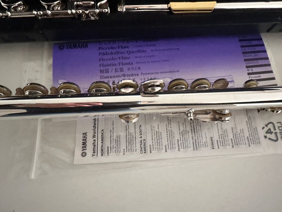 Flauta Transversal Yamaha Plutus