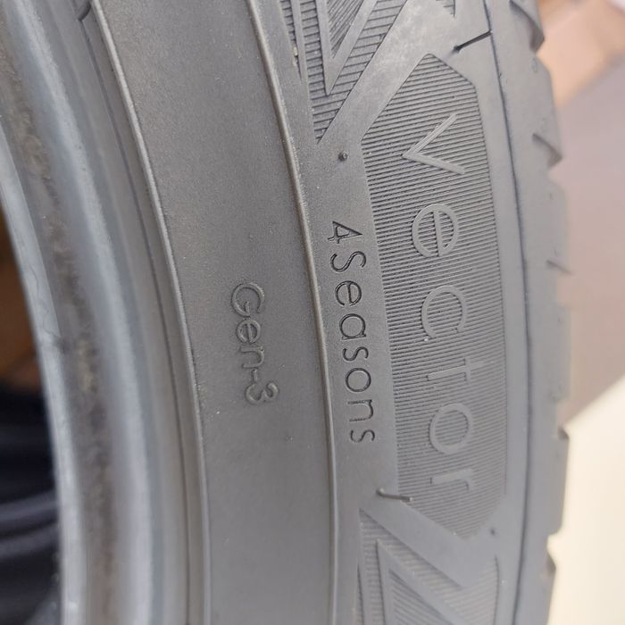 Opony Goodyear Vector 225/50/17 Wielosezonowe całoroczne
