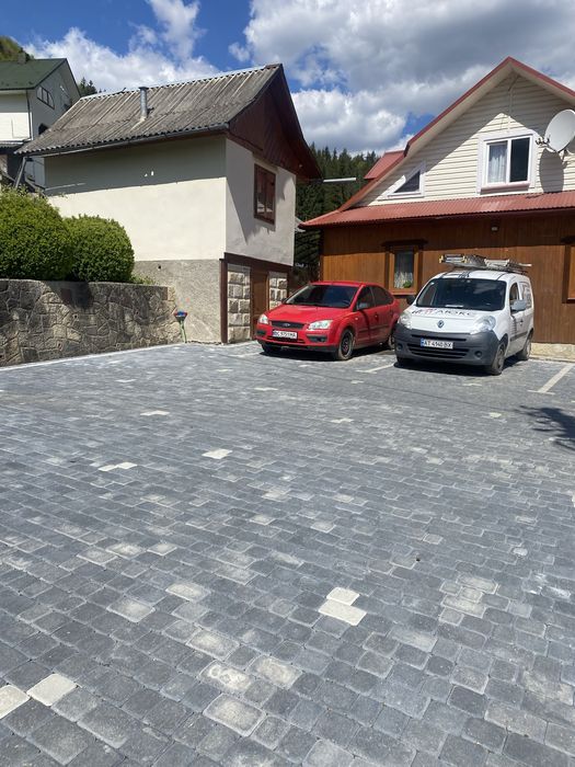 Яремче. Гостинний двір Під горою