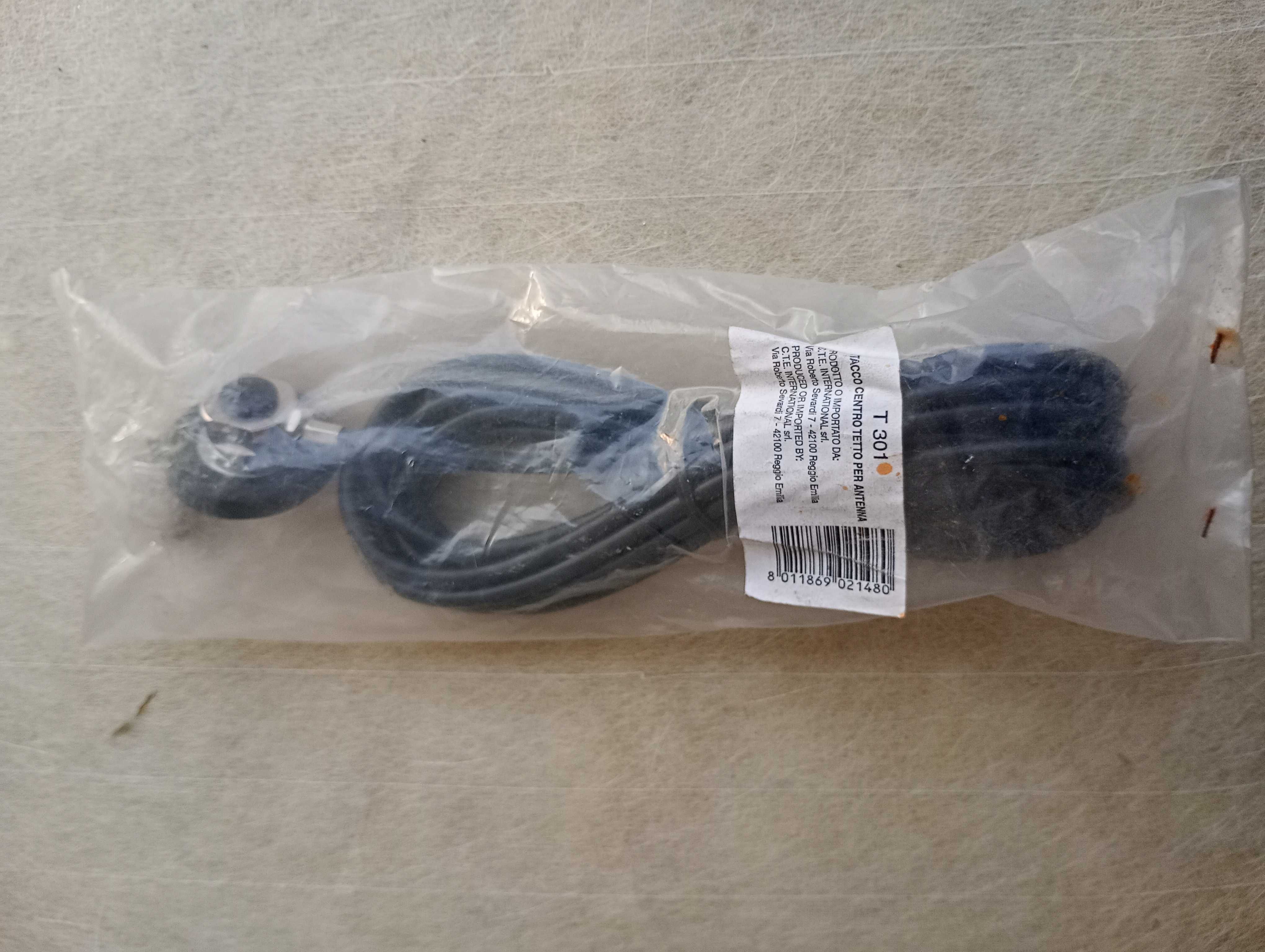 Kabel antenowy / Okablowanie antenowe T301 PL-UHF