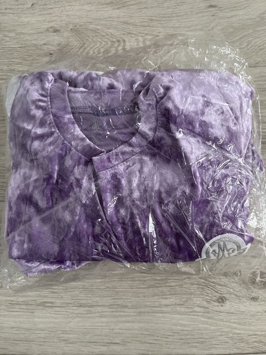 Спортивный костюм  новый