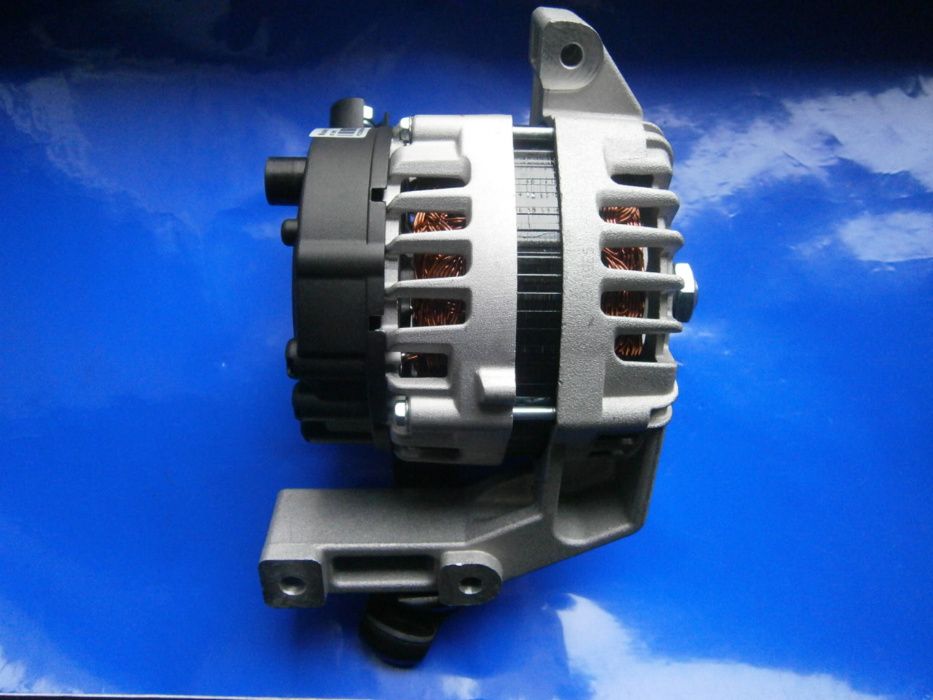 Alternator Ford Focus MK3 Mondeo 2.0L BV6T-10300-EB USA - NOWY!!!