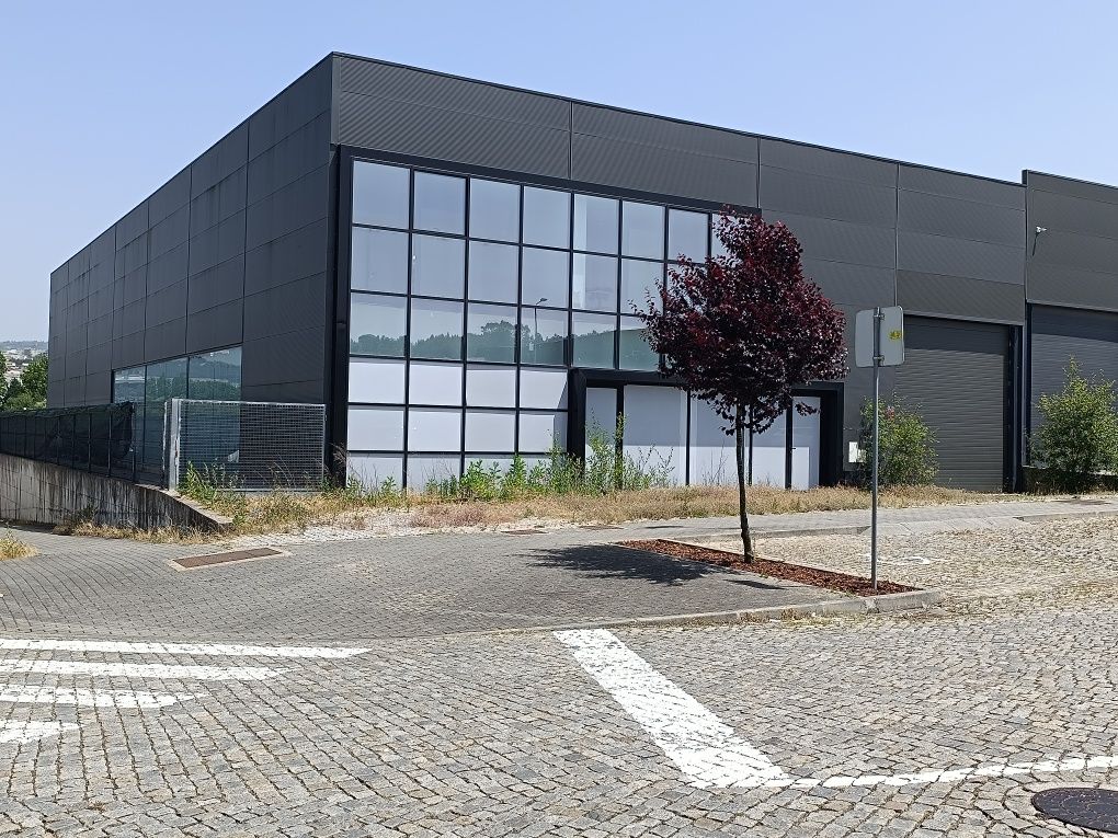 Pavilhão para arrendamento